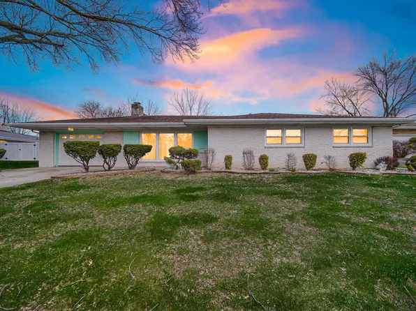 3606 E 34th Pl, Hobart, IN 46342