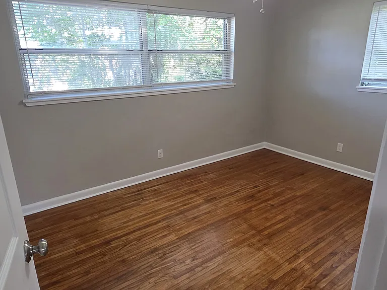 3917 Bess Rd — Photo 16