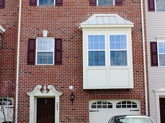 2nd image of 202 Zilinski Drive