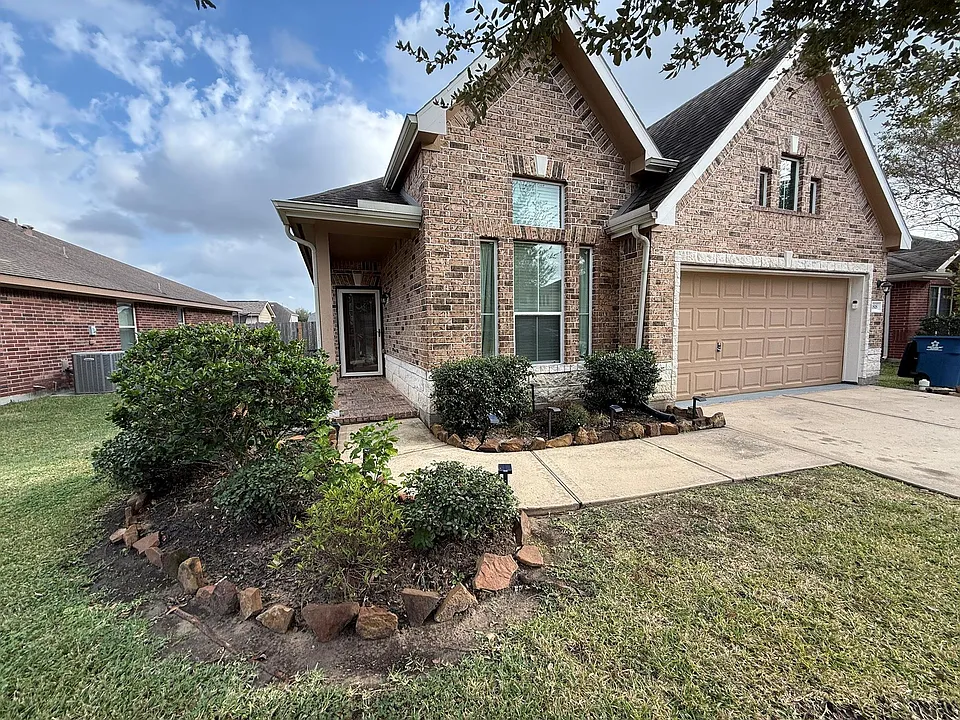 1818 Sonoma Breeze Dr