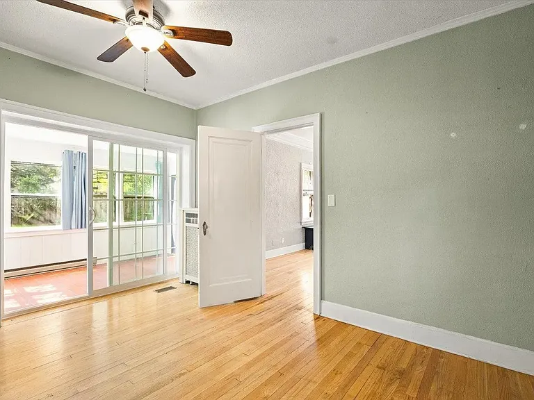 117 N Highland Ave — Photo 17