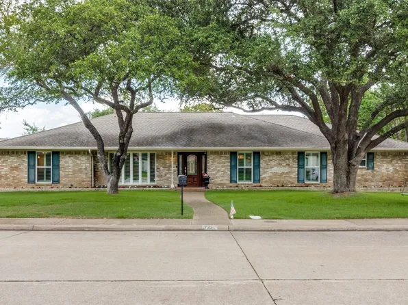 7331 Roundrock Rd, Dallas, TX 75248