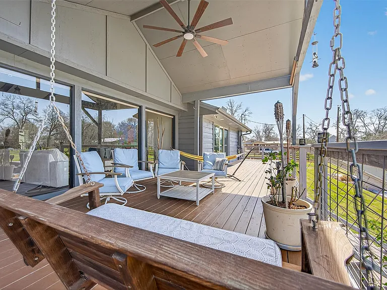 7019 Oak Ln — Photo 39