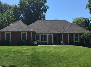 8148 NW Twin Oaks Dr, Kansas City, MO 64151