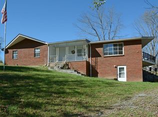 10 Lyall Hill Dr, Alderson, WV 24910