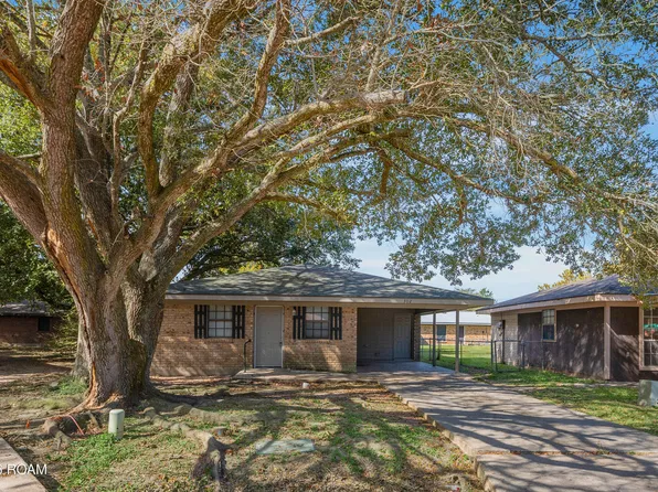 302 Bloomfield Dr, Carencro, LA 70520