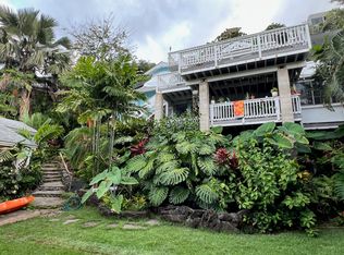 1577 Aalapapa Dr, Kailua, HI 96734