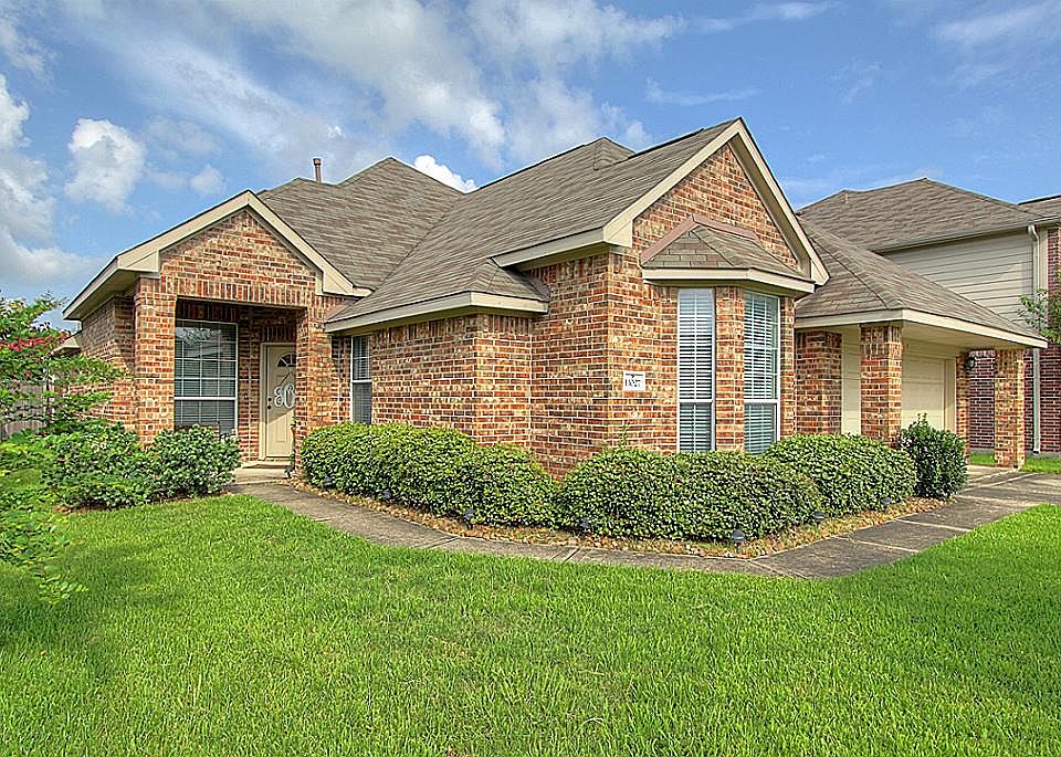 1st image of 11027 Heron Village Dr