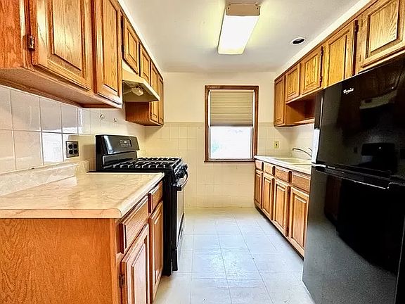 5th image of 7417 15th Ave #4