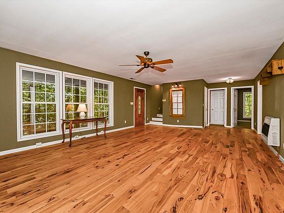 3rd image of 130 County Road 30