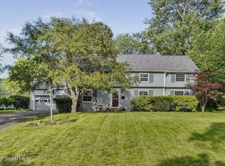 14 Woodridge Rd, Delmar, NY 12054