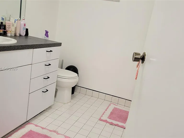 461 Ives Dairy Rd #204-2 — Photo 11