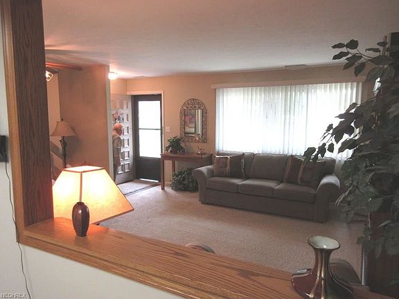 3rd image of 11997 Harbour Light Dr #1997