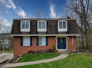 5393 Peach Dr, Gibsonia, PA 15044