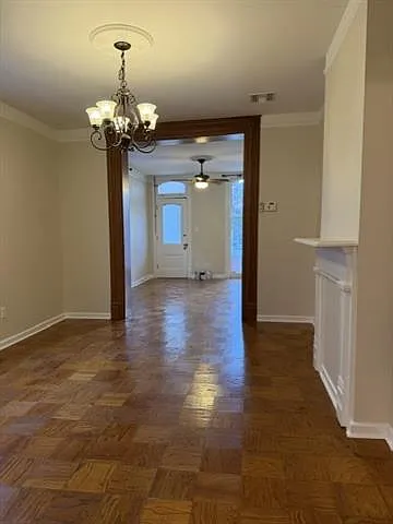 2327 Dauphine St — Photo 5