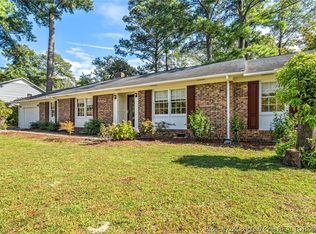 404 Dunmore Rd, Fayetteville, NC 28303