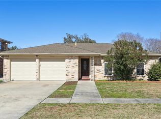 4945 Avron Blvd, Metairie, LA 70006