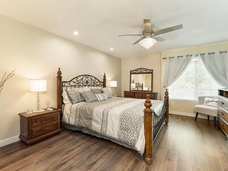 8216 Rockbury Way — Photo 32