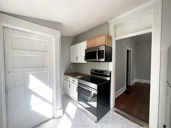 2nd image of 319 C St