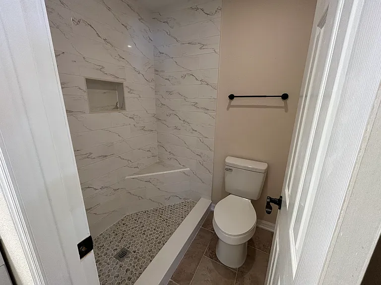 1232 E Honeytree Ln — Photo 8