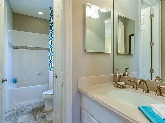 4th image of 1642 Tilted Cypress Pl