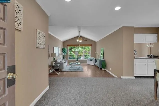 2243 Minaret Dr — Photo 12