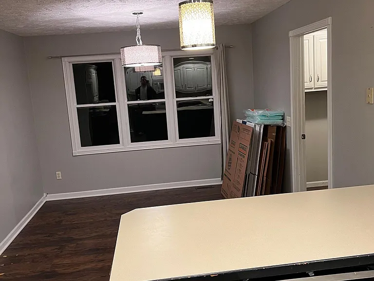 4595 S Park Ave — Photo 11