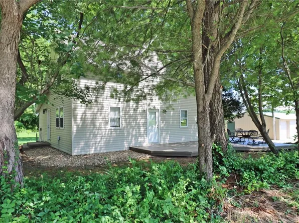 22701 Timberview Rd, Harrisonville, MO 64701
