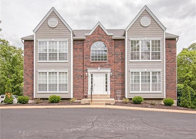1st image of 1332 Highland Oaks Dr Unit C