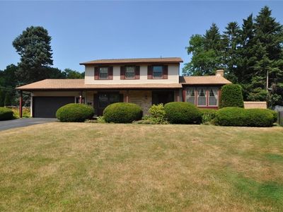 26 Marble Cir, Rochester, NY, 14615