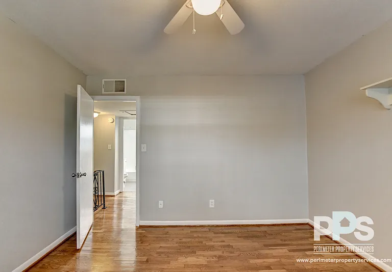 81 E Wesley Rd NE #2 — Photo 18