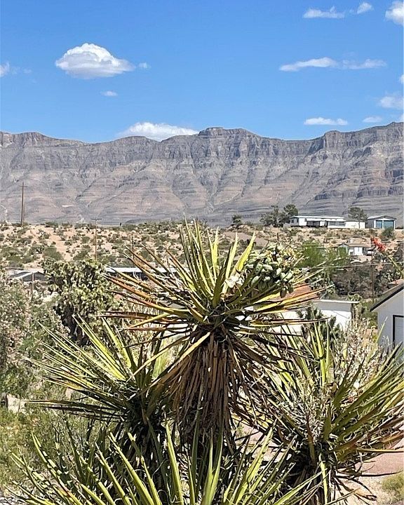 2nd image of 505 W Iceberg Canyon Drive