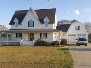 712 Winn Rd, Douglasville, GA 30134