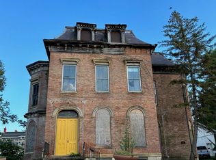 519 N 4th St, Keokuk, IA 52632