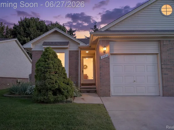 4044 Heatherwood Ct, Warren, MI 48092