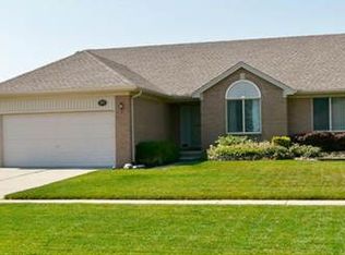 20192 Pine Cone Dr, Macomb, MI 48042