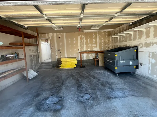 5287 Perkins Rd, Oxnard, CA 93033