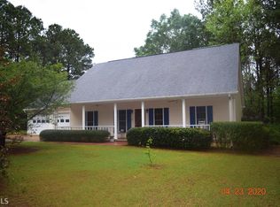 202 Planters Ridge Ct, Lagrange, GA 30240