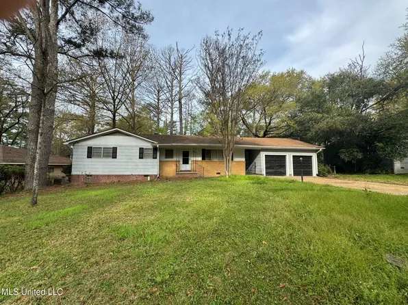 2757 W Benwood Dr, Jackson, MS 39204