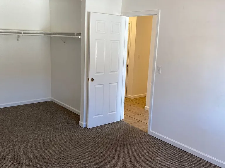 6653 Del Playa Dr — Photo 43