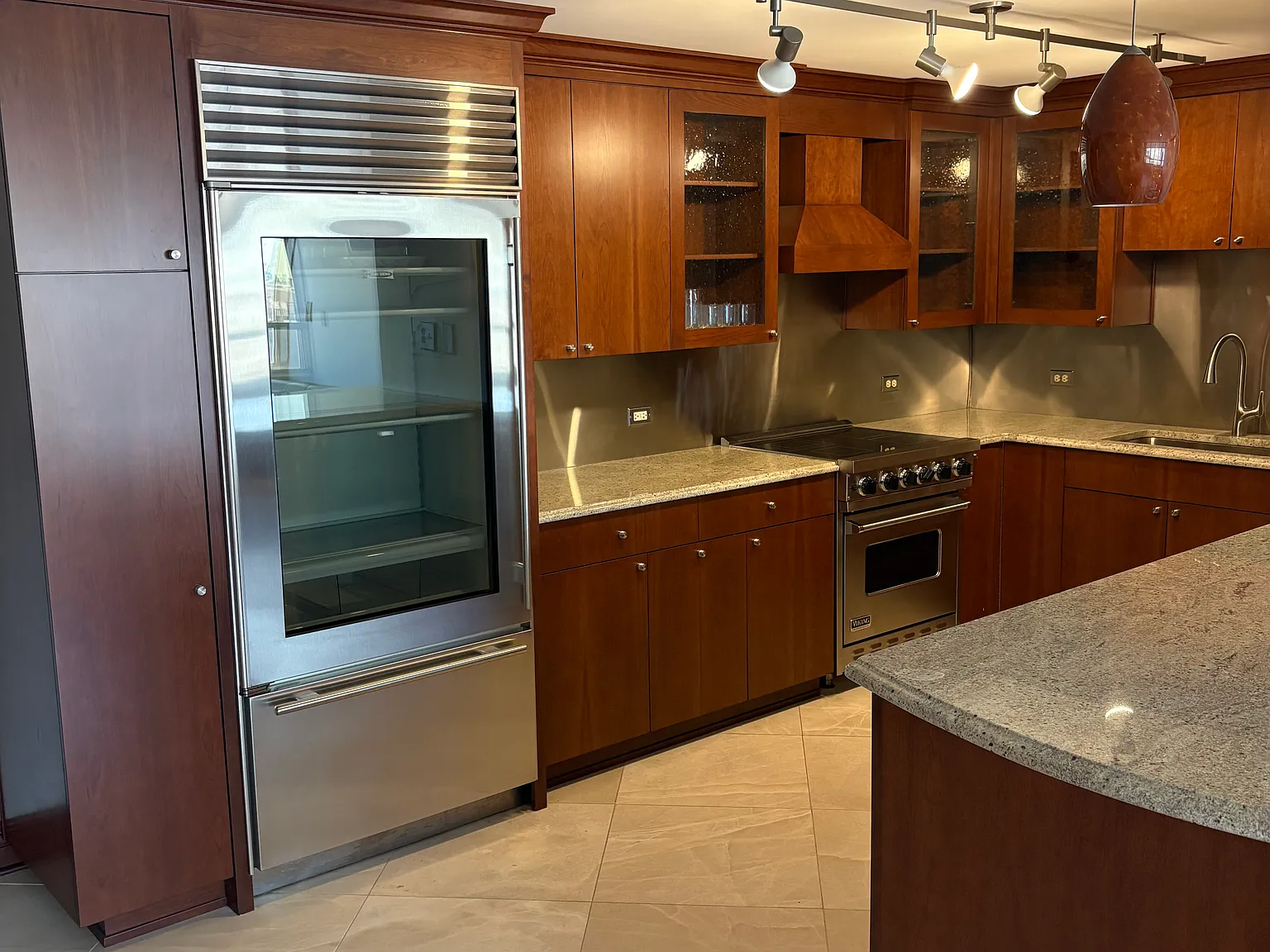 1 bed, 1000 sqft, $3,250 — Photo 4