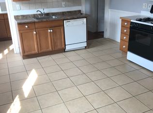 794 Boylston St #2X, Chestnut Hill, MA 02467