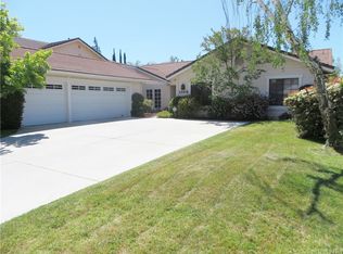 23418 Blythe St, Canoga Park, CA 91304