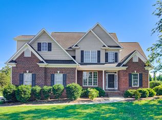 1334 Forsyth Rd, Kernersville, NC 27284