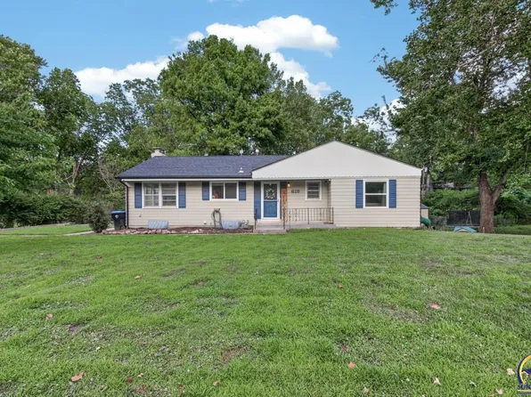 618 SW Crest Dr, Topeka, KS 66606