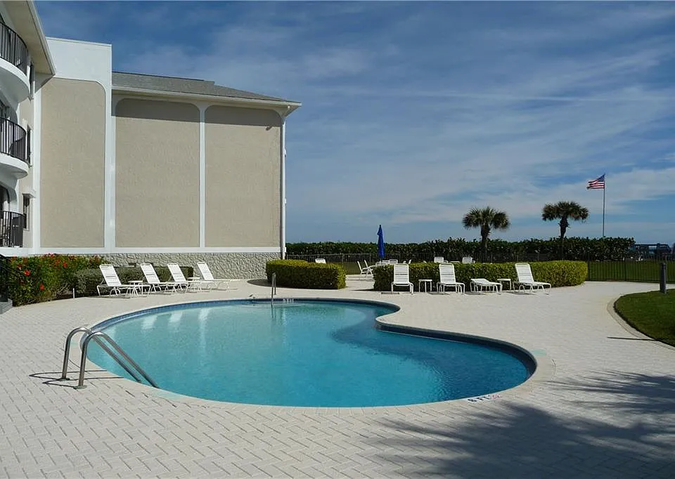 5300 Highway A1A #406