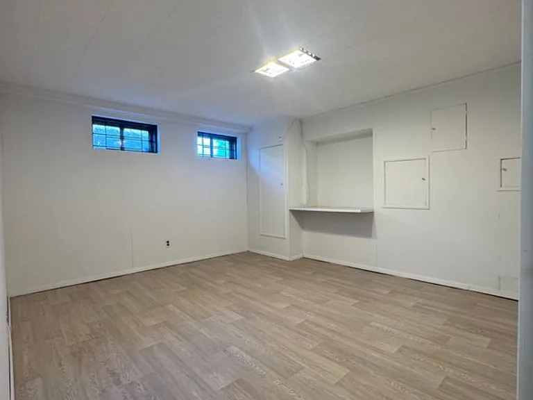 371 White Birch Ln — Photo 25
