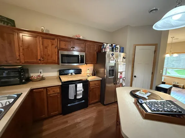 7884 Gotland Ln, Lino Lakes, MN 55014