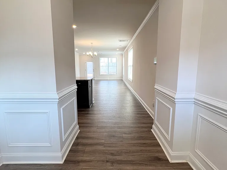1604 Pendula Ln — Photo 5
