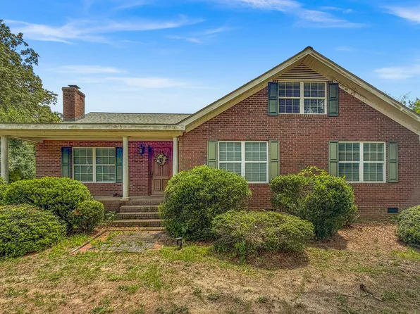 1726 U.S. 701 Highway, Elizabethtown, NC 28337